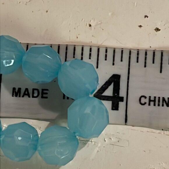 4” aquamarine colored beaded stretch bracelet - Picture 8 of 9